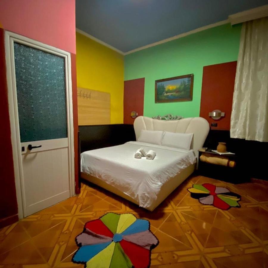 Hotel Rex 티라나 외부 사진