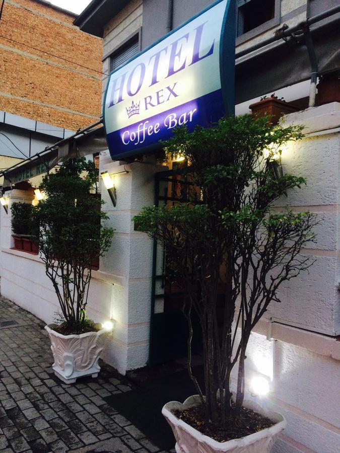 Hotel Rex 티라나 외부 사진