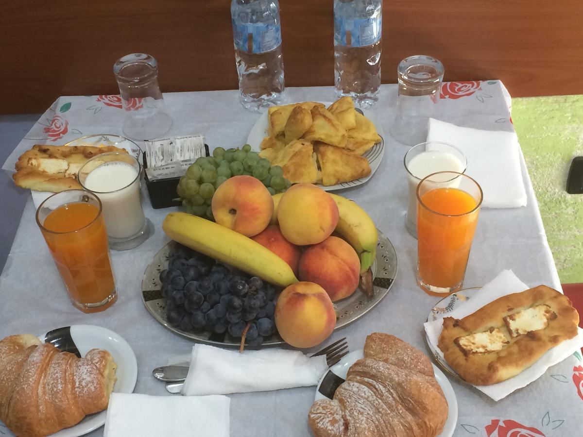 Hotel Rex 티라나 외부 사진