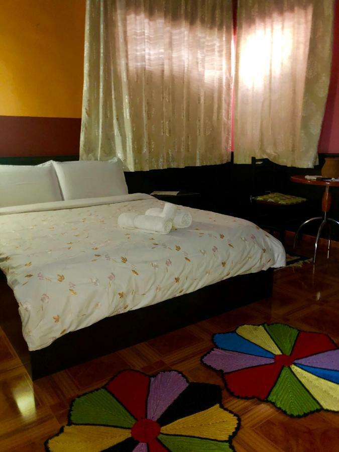 Hotel Rex 티라나 외부 사진